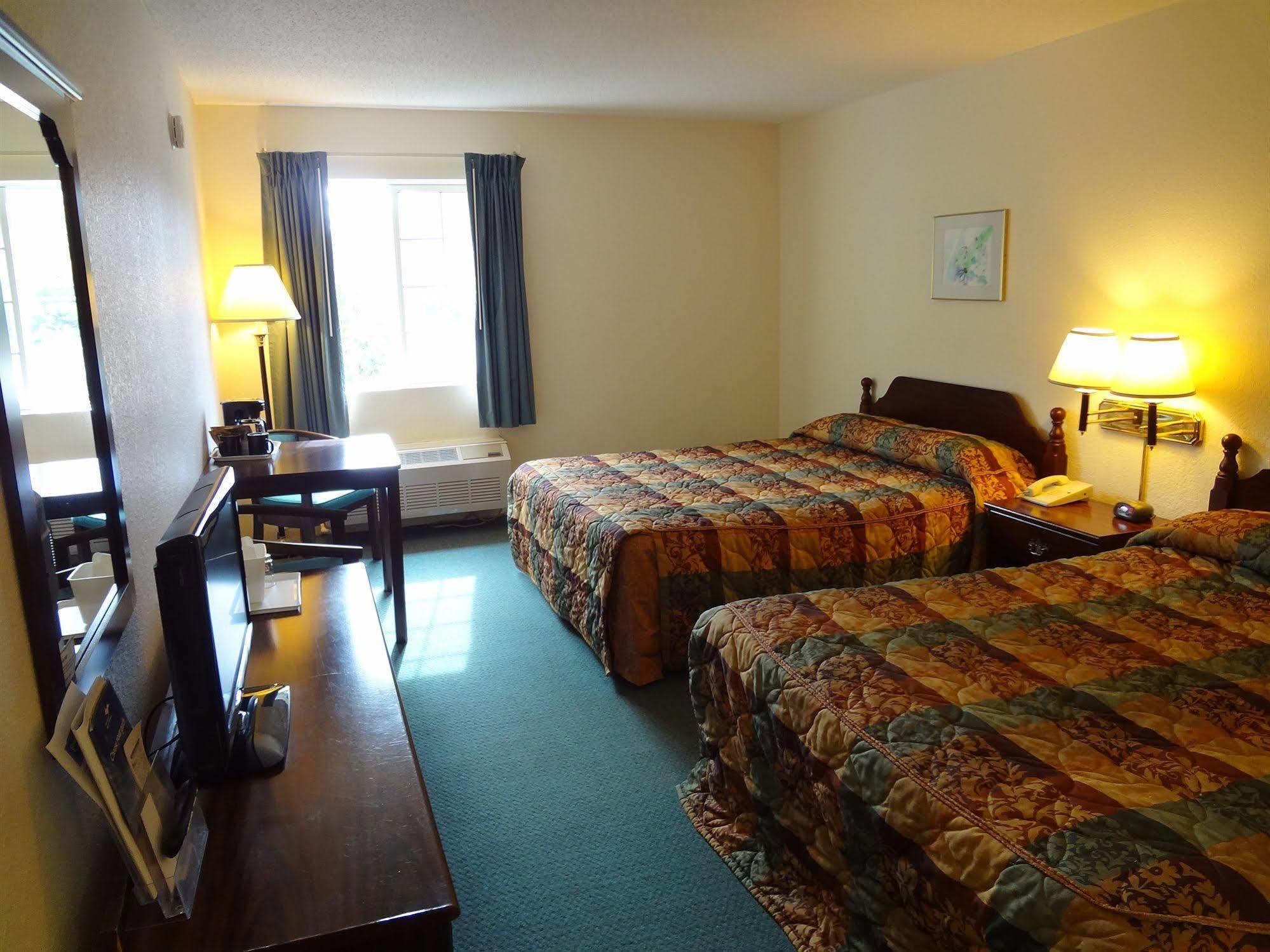 Voyager Inn Saint Ignace Dış mekan fotoğraf