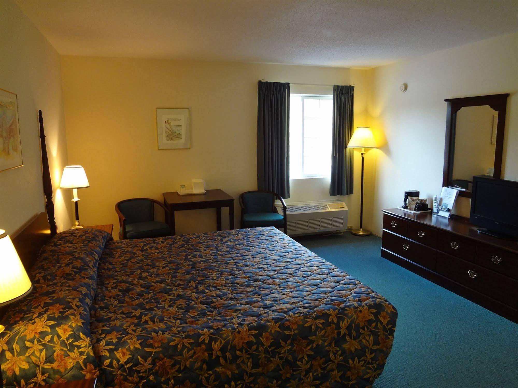 Voyager Inn Saint Ignace Dış mekan fotoğraf